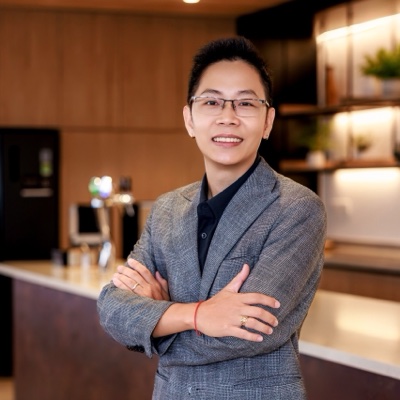 Ảnh chân dung Chau Bao